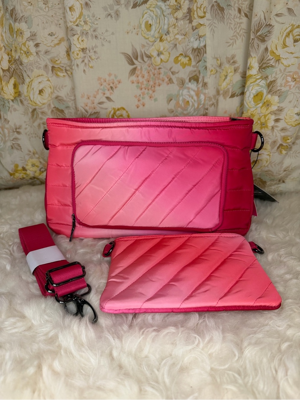 THINK ROYLN Quilted Pink Ombre Crossbody Set